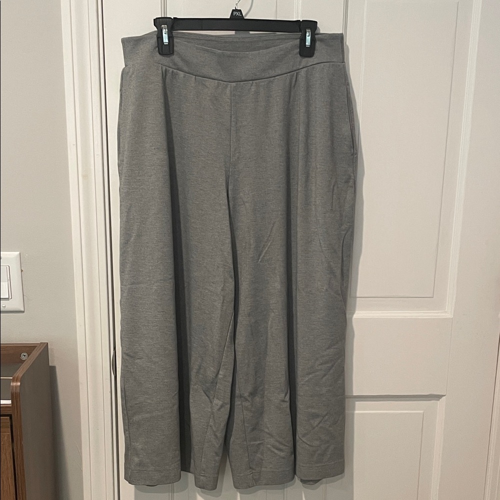 Lane Bryant Gray Capris